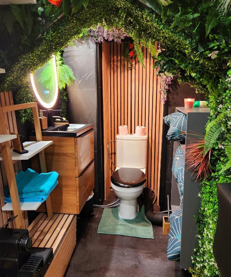 Jungle House Avec Jacuzzi A 10 Min De Disneyland -Taille Chambre- Conde-Sainte-Libiaire Extérieur photo