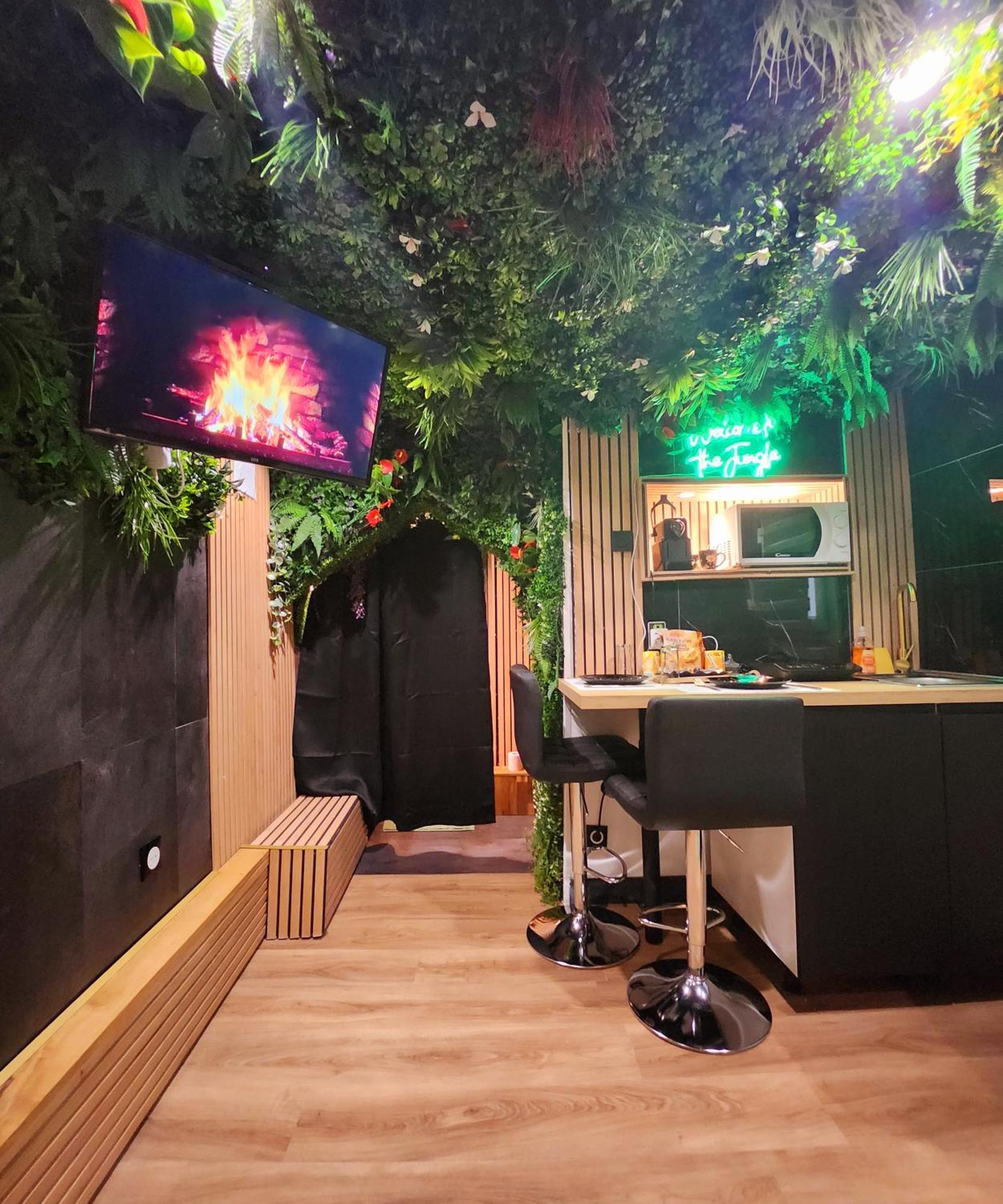 Jungle House Avec Jacuzzi A 10 Min De Disneyland -Taille Chambre- Conde-Sainte-Libiaire Extérieur photo